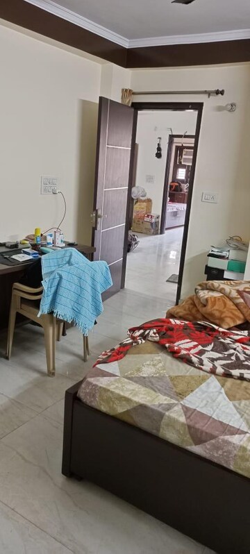 Bedroom in 3 BHK Builder Floor at Ardee City, Sector 52 – for Sale