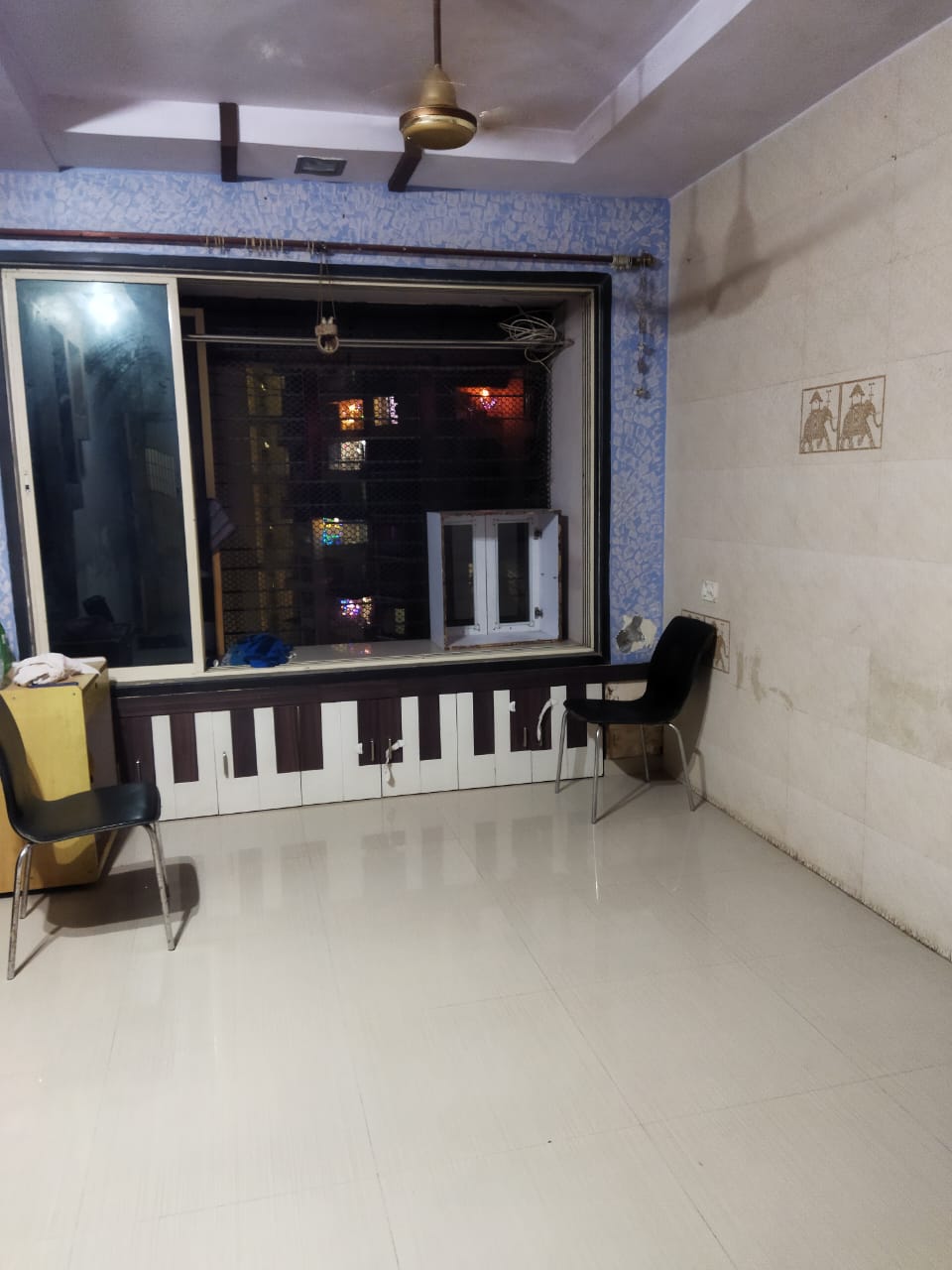 1 BHK + Extra Room Apartment For Rent in Raj Vaibhav Complex 