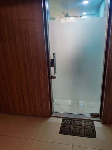 Room in  Office Space at Prahlad Nagar – for Rent