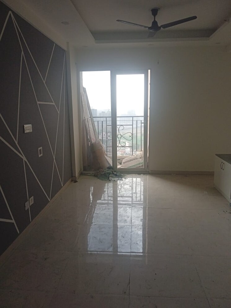 Room, signature-global-the-millennia 2 Bedroom 519 Sq.Ft. Apartment In Sector 37d Gurgaon 6534865