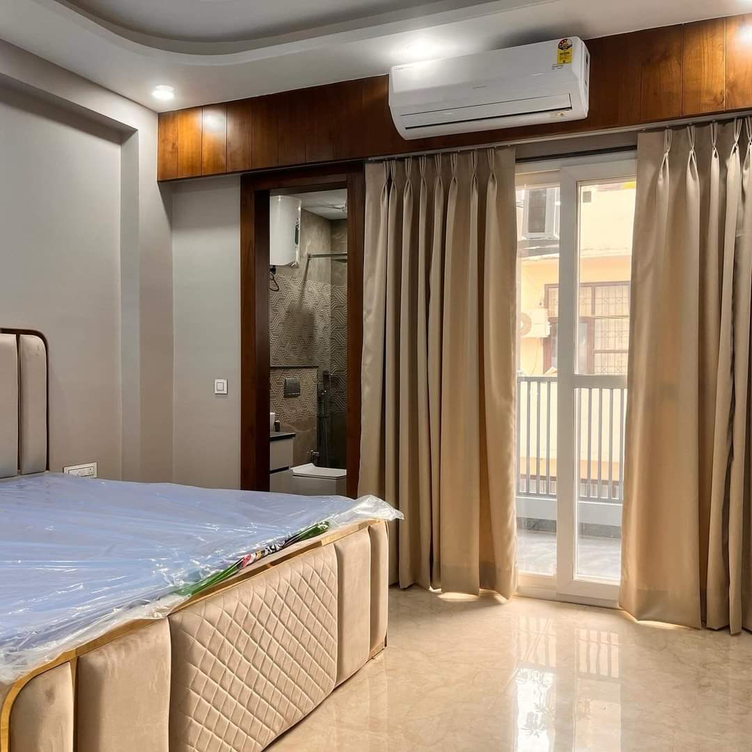 Rental 4 Bedroom 4368 Sq.Ft. Apartment in Ambience Island Lagoon