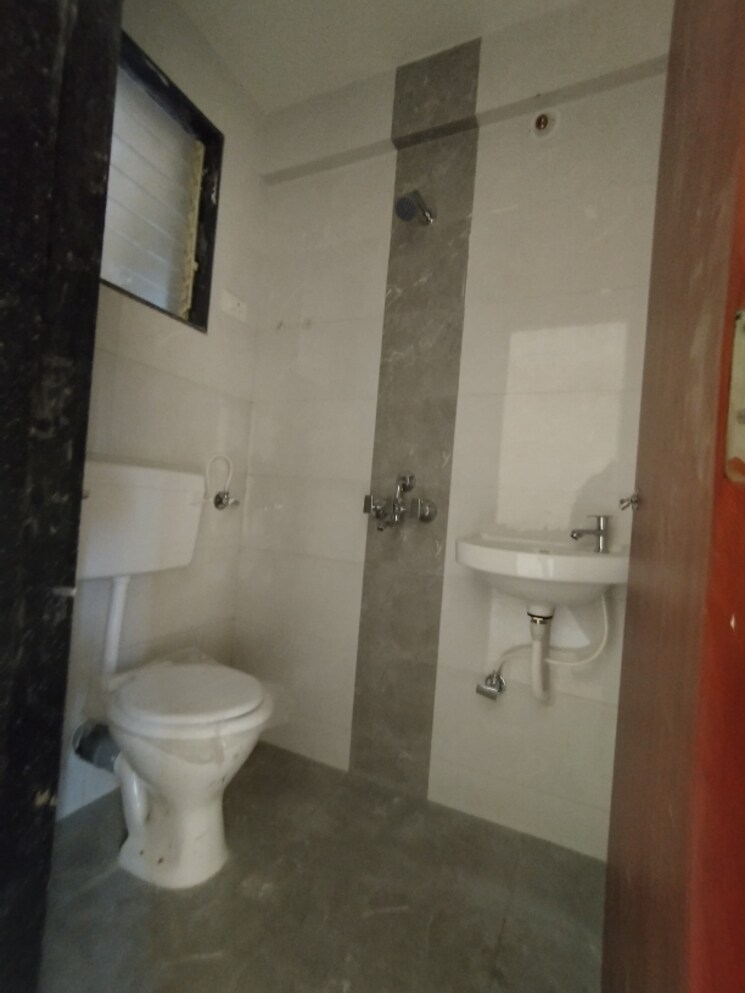Bathroom, sai-prasad-garden 1 Bedroom 647 Sq.Ft. Apartment In New Panvel Navi Mumbai 6538451