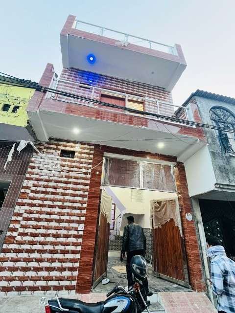 3 Bedroom 50 Sq.Yd. Independent House in Ballabhgarh Faridabad
