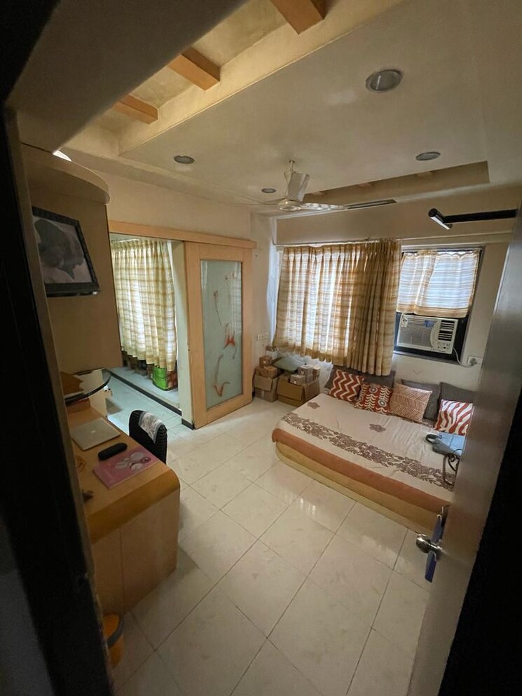 Living Room, evershine-park 4 Bedroom 1130 Sq.Ft. Apartment In Andheri West Mumbai 6539349