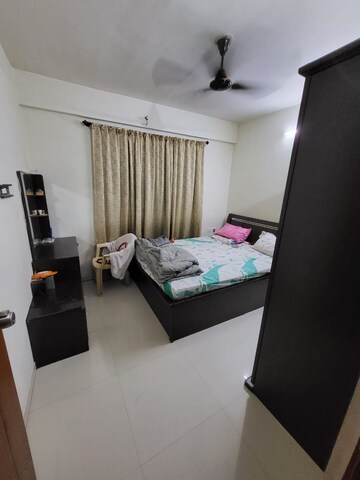 Master Bedroom in 1.5 BHK Apartment at Archana Kohinoor Glory Phase II, Mohammadwadi – for Rent