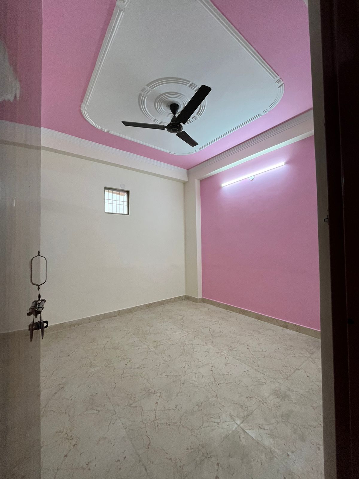 Rental 2 Bedroom 800 Sq.Ft. Builder Floor in Rajpur Khurd Extention