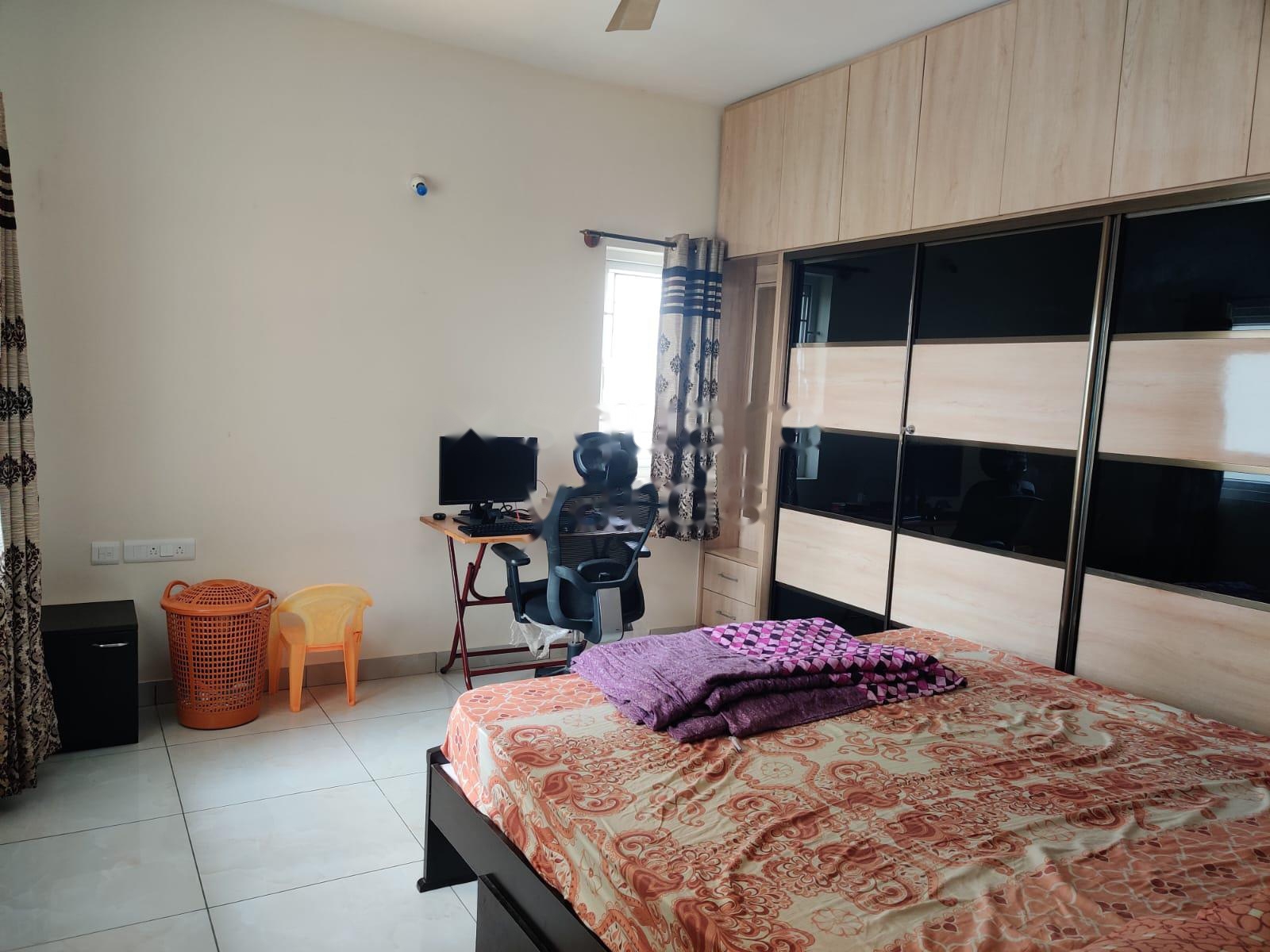 Rental 3 Bedroom 1298 Sq.Ft. Apartment in Prestige Park Square