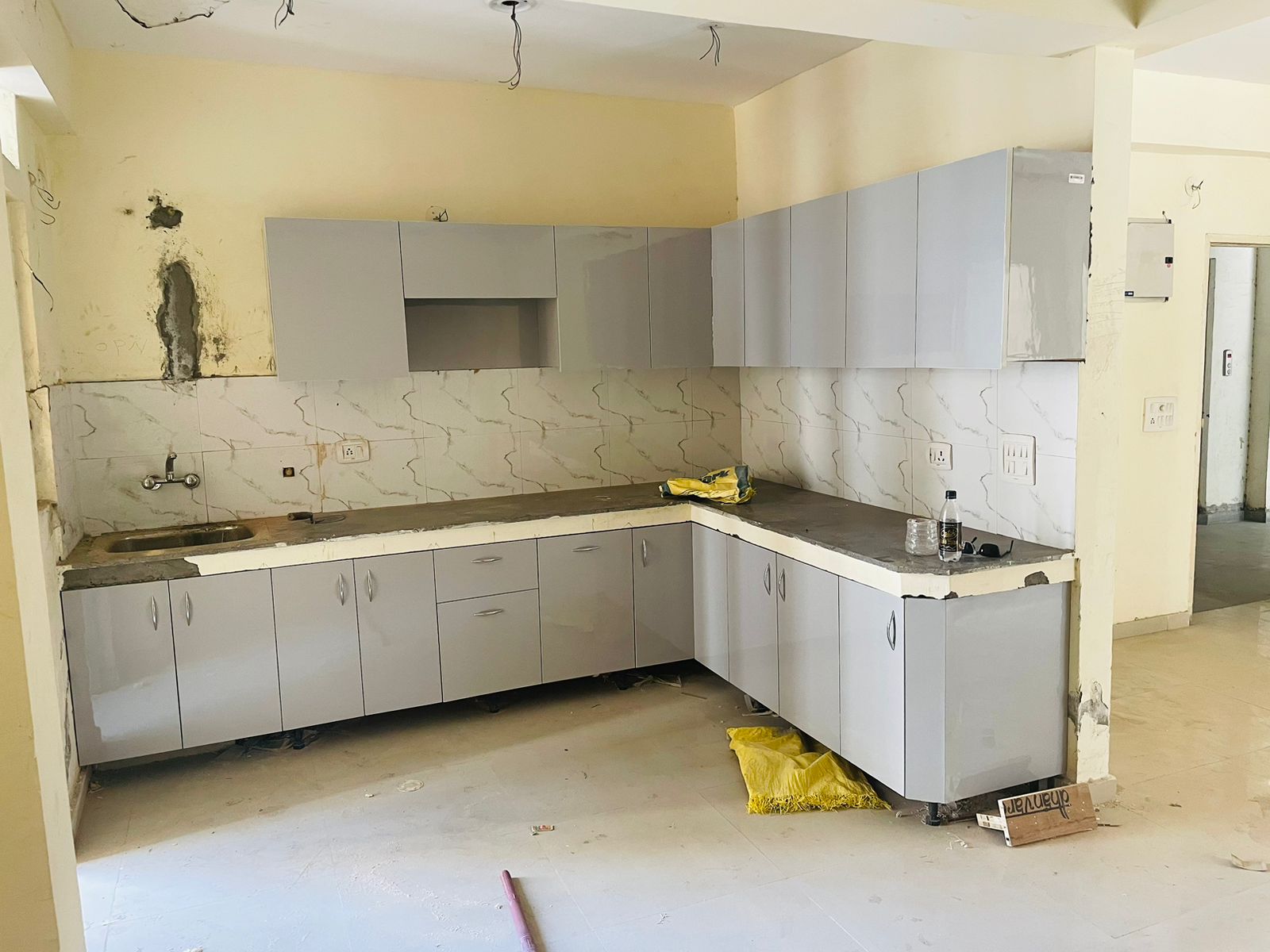 Rental 2 Bedroom 1000 Sq.Ft. Apartment in Rajarhat New Town Kolkata