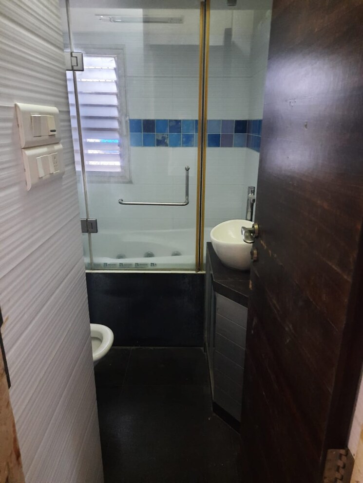 Bathroom, gsa-grandeur 1 Bedroom 452 Sq.Ft. Apartment In Malad East Mumbai 6544201