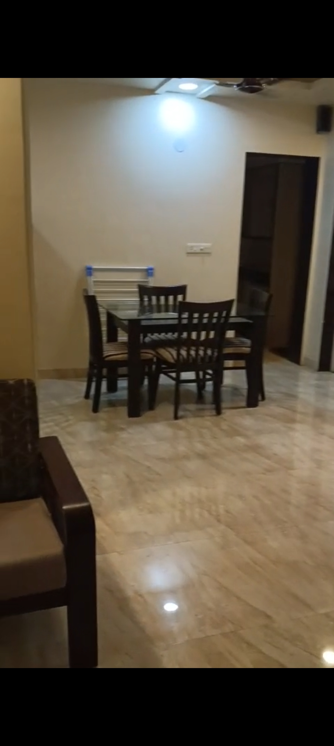 Rental 2 Bedroom 1000 Sq.Ft. Apartment in Shree Niwas Kothrud, Kothrud