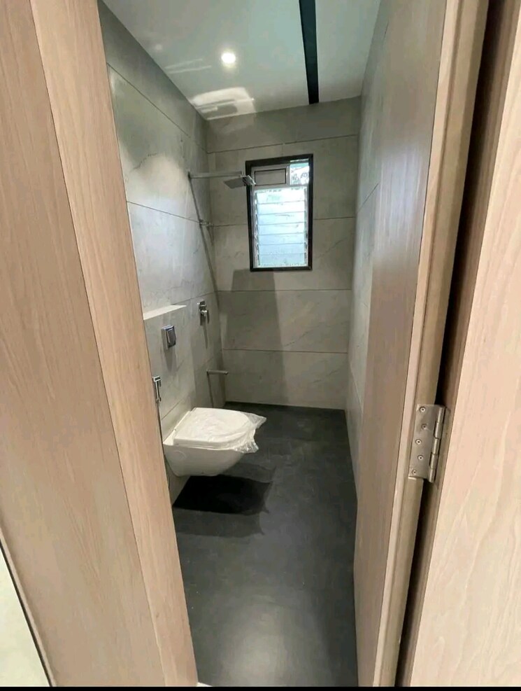 Bathroom, kalpataru-parkcity 4 Bedroom 1753 Sq.Ft. Apartment In Kolshet Road Thane 6545407
