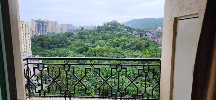 Balcony, hiranandani-estate 3 Bedroom 1200 Sq.Ft. Apartment In Ghodbunder Road Thane 6545877