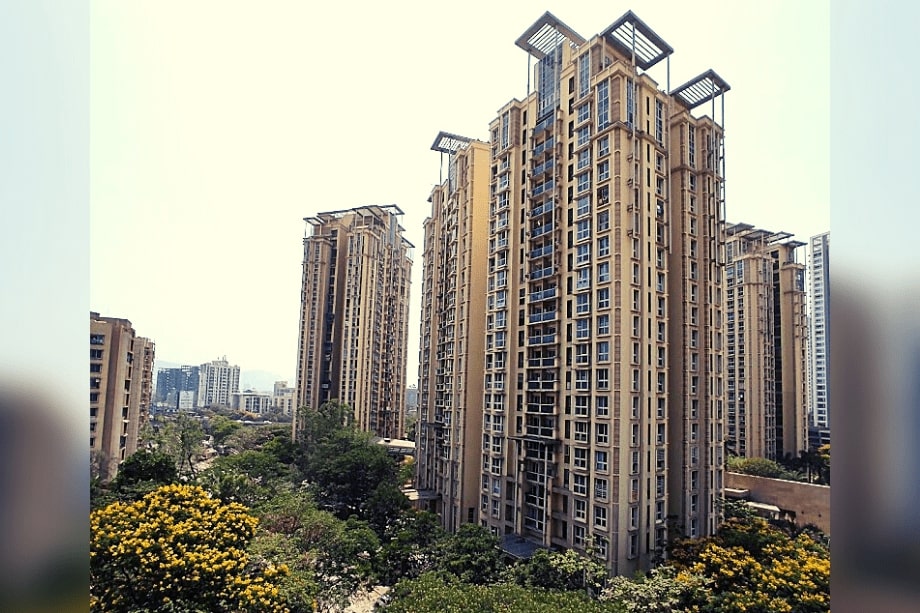 2 BHK Apartment For Sale in Sheth Vasant Lawns