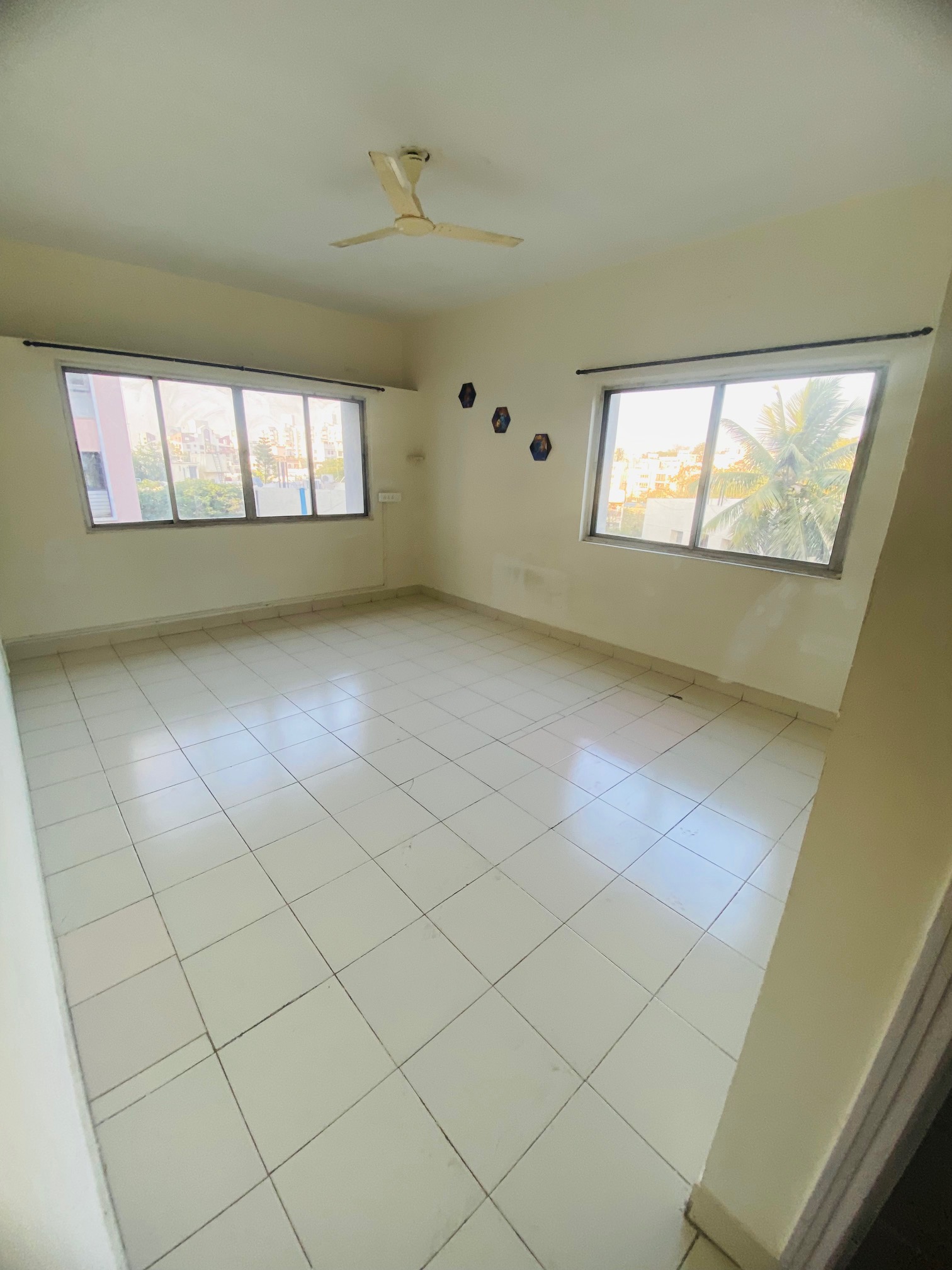 2 BHK Apartment For Rent in Kolte Patil Green Acre