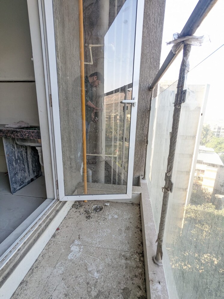 Balcony, ashar-aria 2 Bedroom 975 Sq.Ft. Apartment In Kalwa Thane 6552120