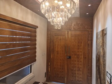 Furnished Amenities in 4 BHK Villa at Nipania – for Sale