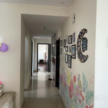 Room in 3 BHK Apartment at Paras Irene, Sector 70a – for Rent