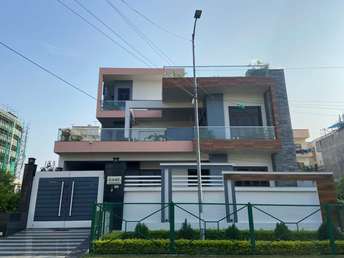 3 BHK Builder Floor For Rent in DLF Vibhuti Khand Gomti Nagar Lucknow 6562935