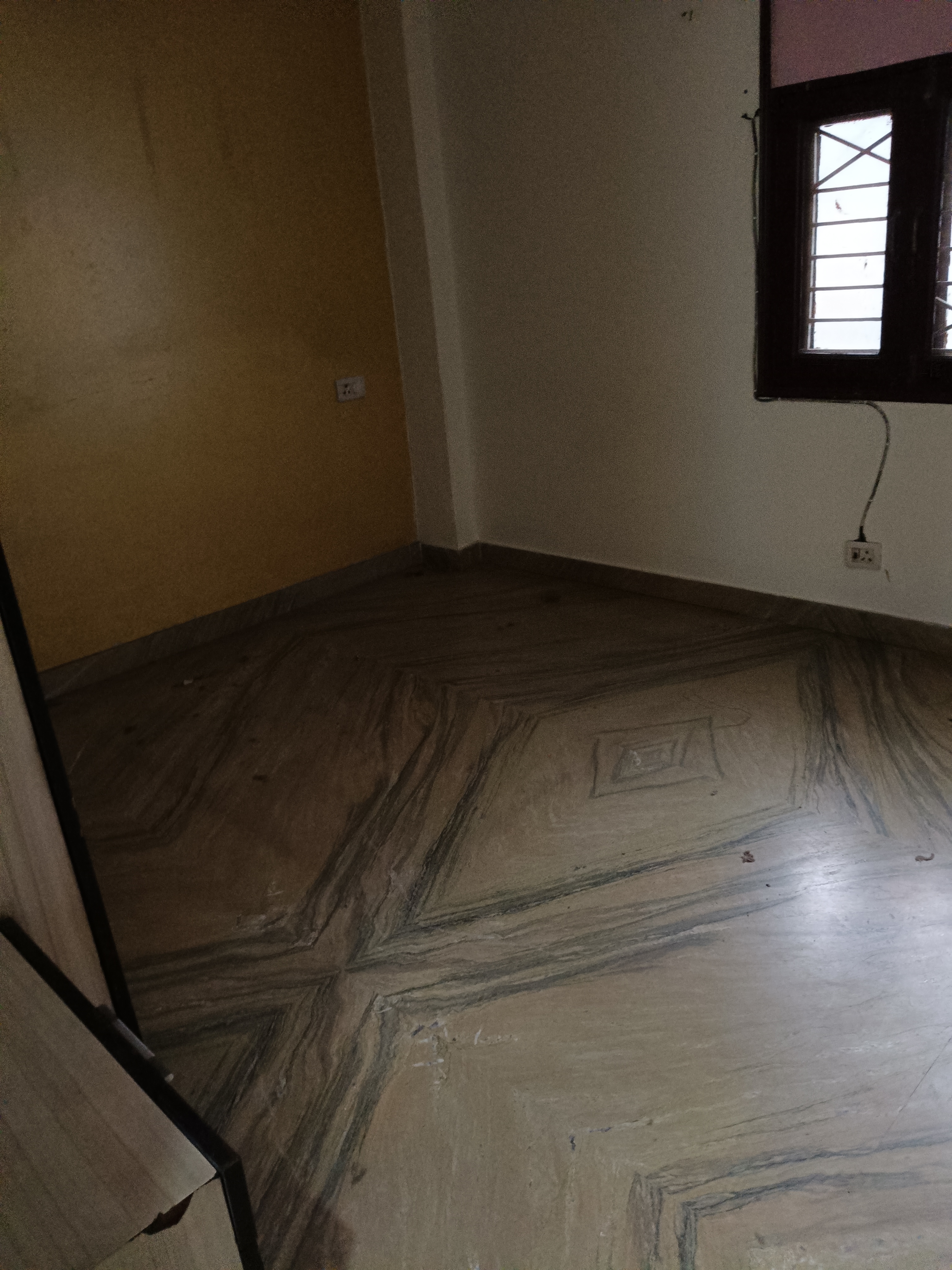 3+ Property for Rent in Karishma Apartments, Ip Extension, Delhi