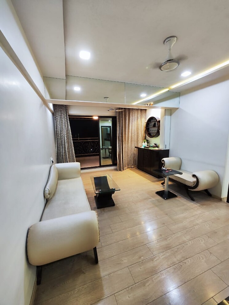 Living Room, hiranandani-meadows 3 Bedroom 1150 Sq.Ft. Apartment In Manpada Thane 6565862