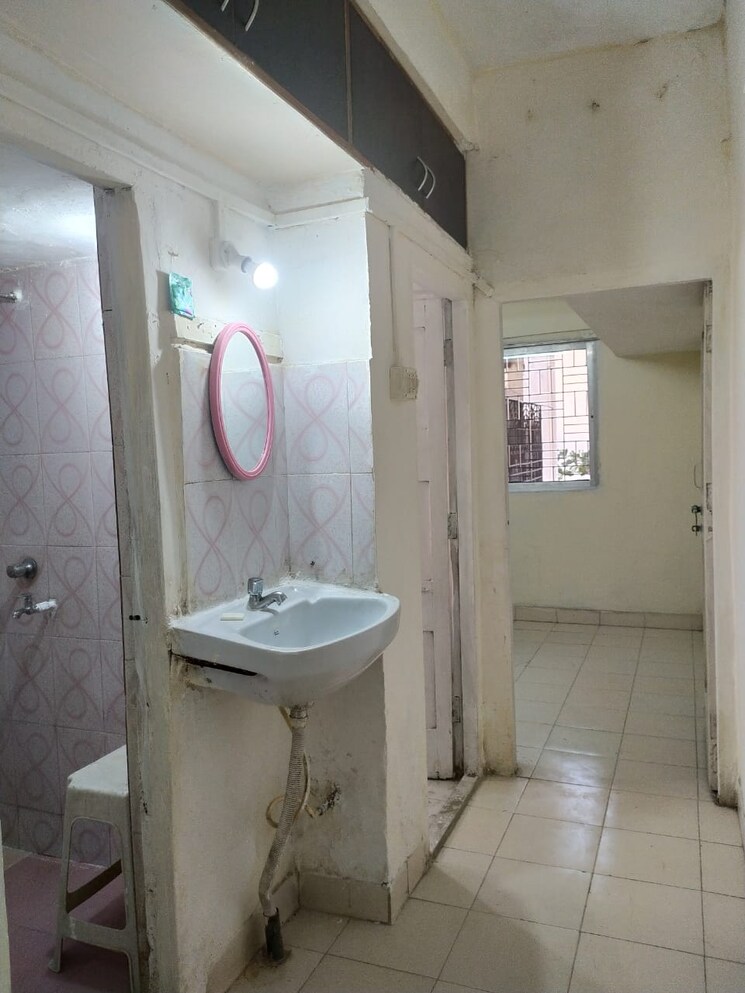 Bathroom, chintamani-chs-chandivali 1 Bedroom 450 Sq.Ft. Apartment In Chandivali Mumbai 6566277