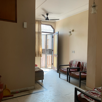 2.5 BHK Builder Floor For Rent in RWA Kalkaji Block K Kalkaji Delhi 6567920