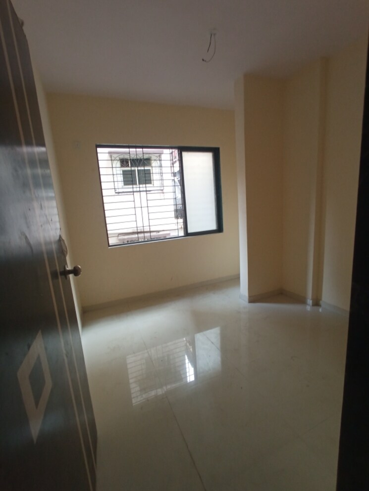 Room, om-shree-sadguru-chs 1 Bedroom 350 Sq.Ft. Apartment In Shree Nagar Thane 6568685