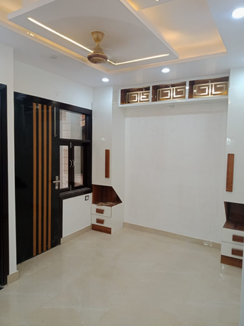 2 BHK Builder Floor For Rent in Uttam Nagar Delhi 6569285