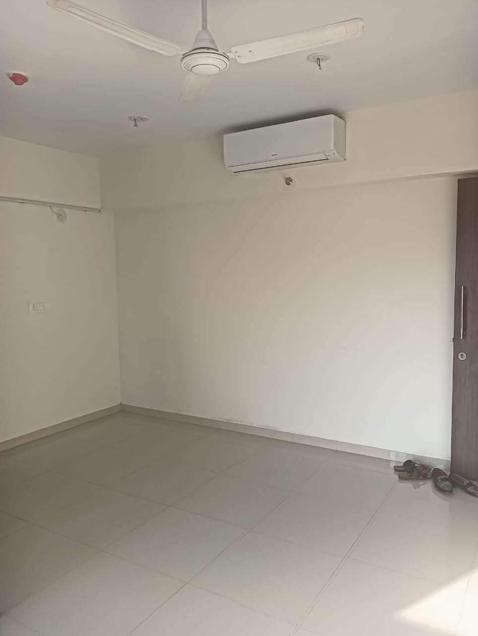 3 BHK Apartment For Rent in Sejal Kajal Apartment Goregaon West Mumbai 6569083