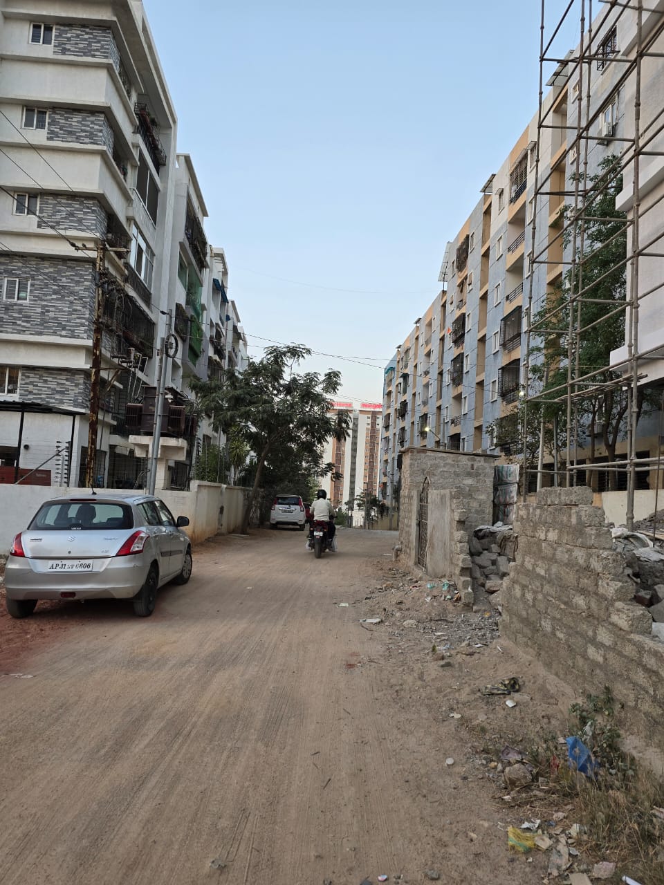 Plots in Kondapur Hyderabad 129+ Residential Land / Plots for Sale in