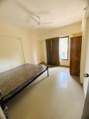 Bedroom in 2 BHK Apartment at Nibm – for Rent