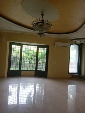 6 BHK Villa For Rent in Noida Central Noida 6570731