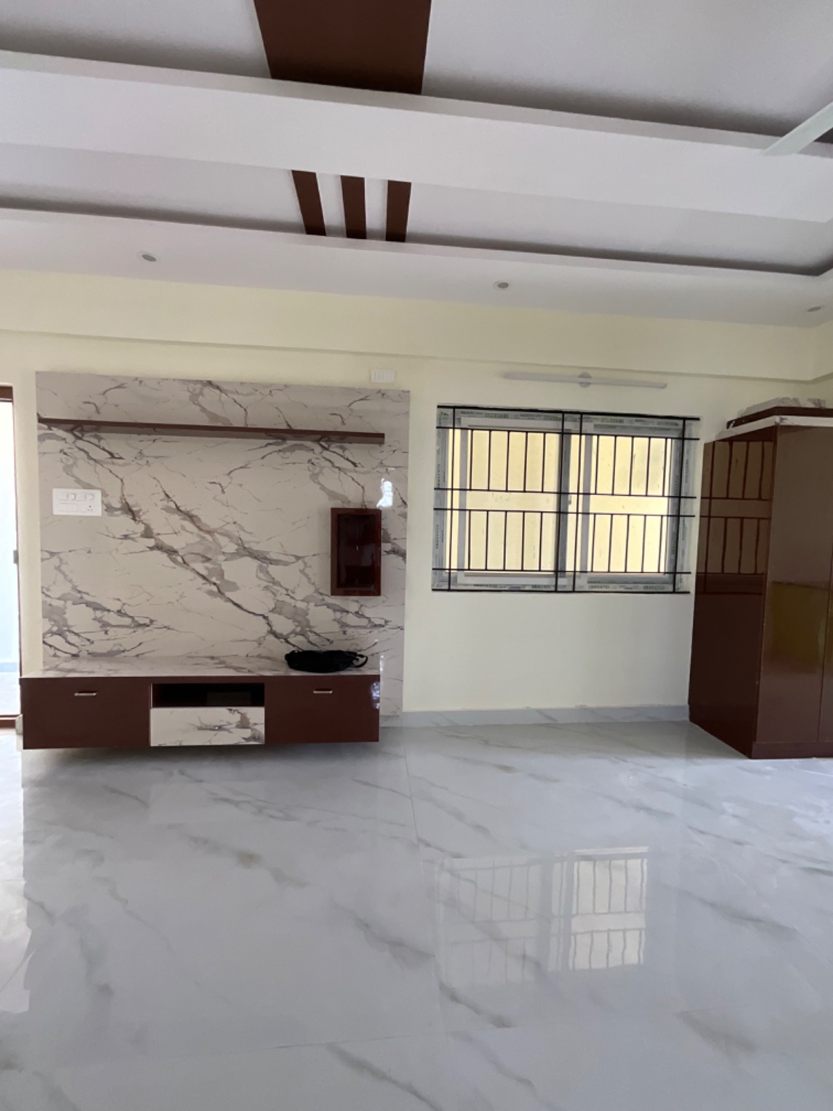 Rental 2 Bedroom 1100 Sq.Ft. Apartment in Jai Royal Park, Kr Puram