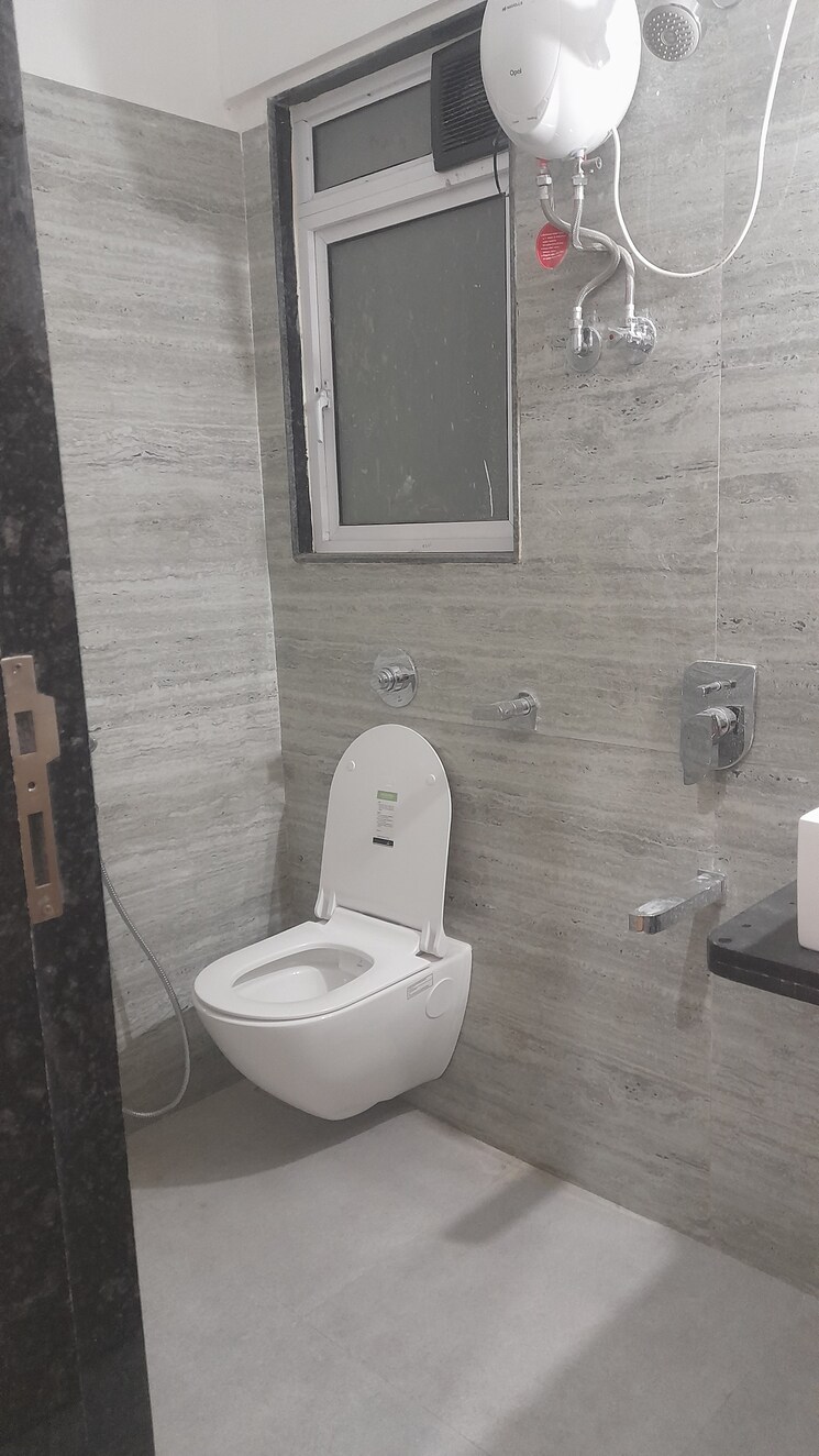 Bathroom, shanti-dham-chs 2 Bedroom 558 Sq.Ft. Apartment In Vikhroli East Mumbai 6572332