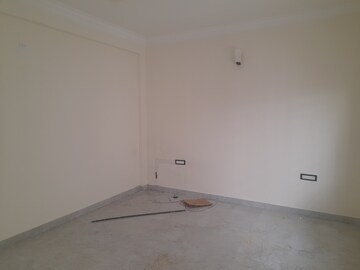 रेसिडेन्शियल फ्लॅट वर्ग फुट फॉर रेंट इन बेंसन टाउन बैंगलोर  6572412