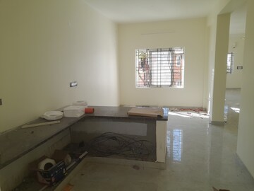 रेसिडेन्शियल फ्लॅट वर्ग फुट फॉर रेंट इन बेंसन टाउन बैंगलोर  6572412