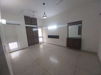 2 BHK Apartment For Rent in RWA Uday Park Gulmohar Park Delhi 6573136
