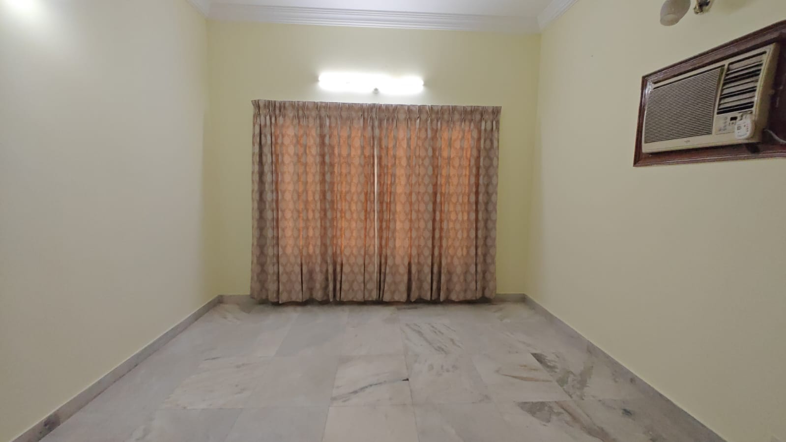 Rental 4 Bedroom 5680 Sq.Ft. Independent House in Banjara Hills