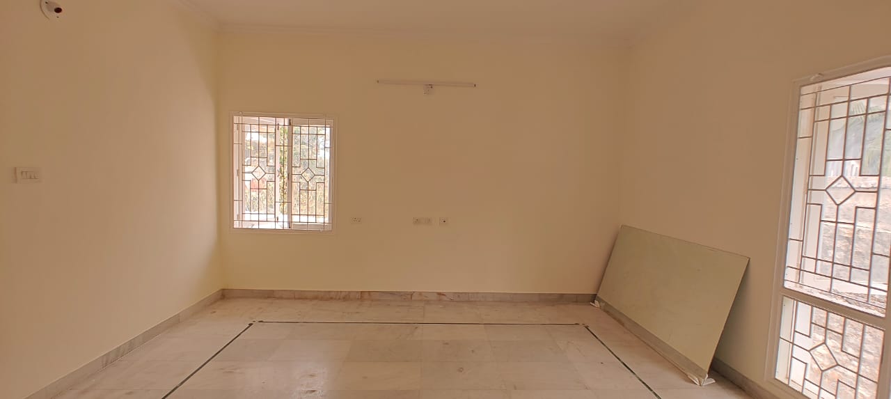 Rental 4 Bedroom 8000 Sq.Ft. Independent House in Banjara Hills