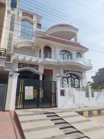 3 BHK Builder Floor For Rent in DLF Vibhuti Khand Gomti Nagar Lucknow  6574958