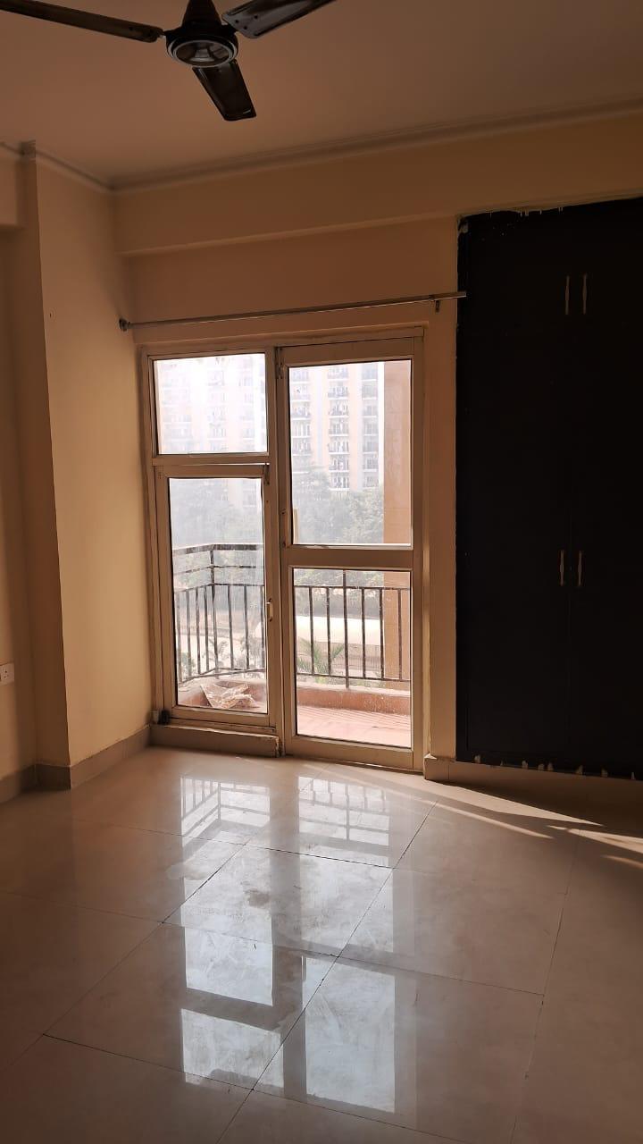 Rental 2 Bedroom 900 Sq.Ft. Independent House in Gn Sector Alpha 1