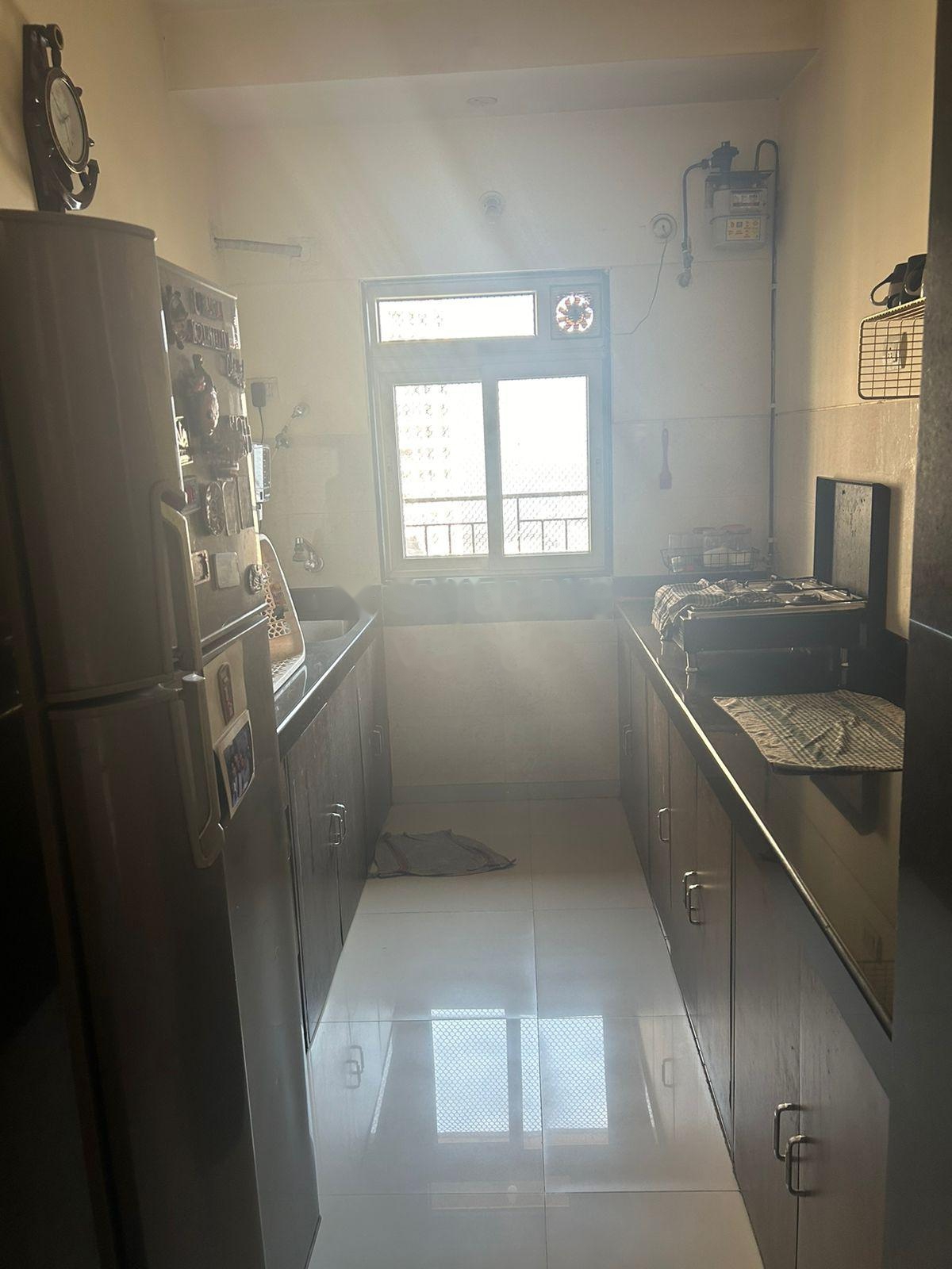 Rental 2 Bedroom 750 Sq.Ft. Apartment in Rustomjee Urbania Acura