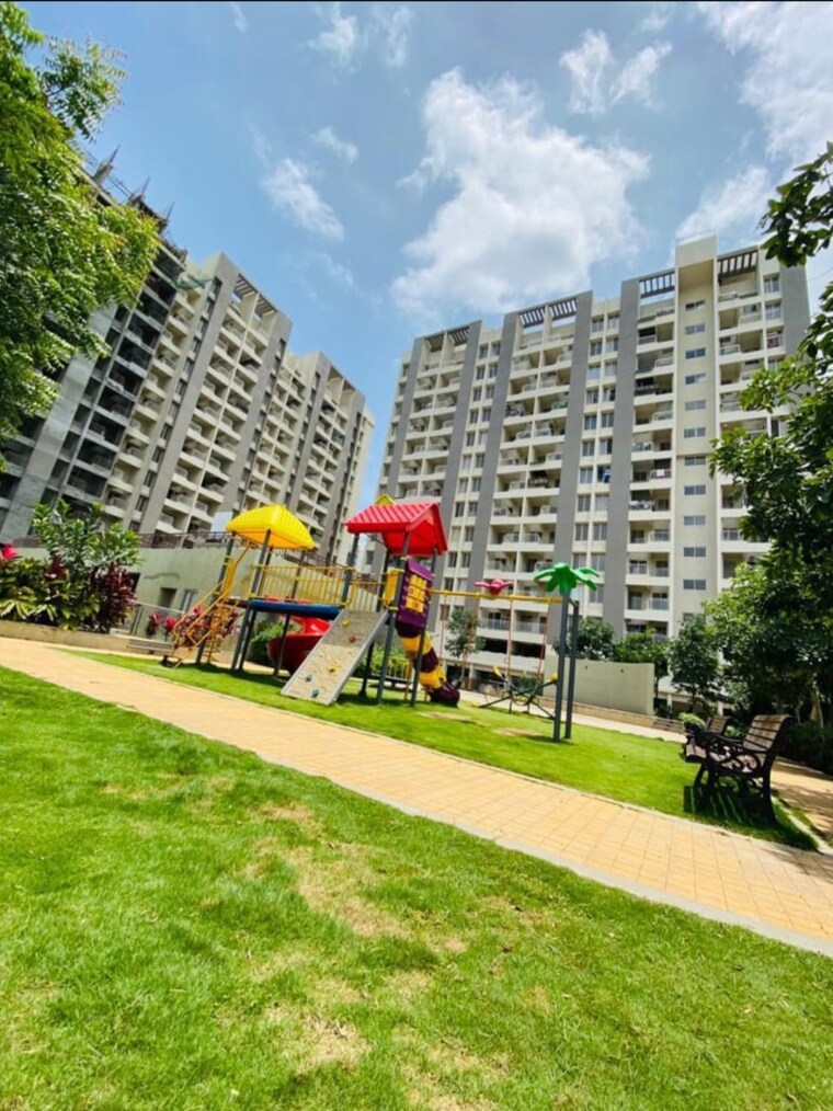 Exterior View, mantra-essence 1 Bedroom 530 Sq.Ft. Apartment In Undri Pune 6577114