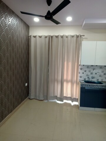 Room in 3 BHK Apartment at Sector 84 – for Sale