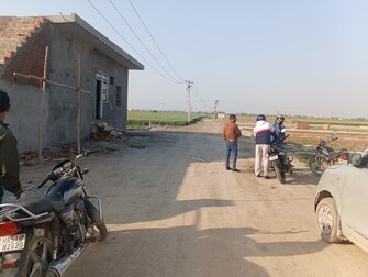 Plot For Resale in Sarita Vihar Delhi  6577410