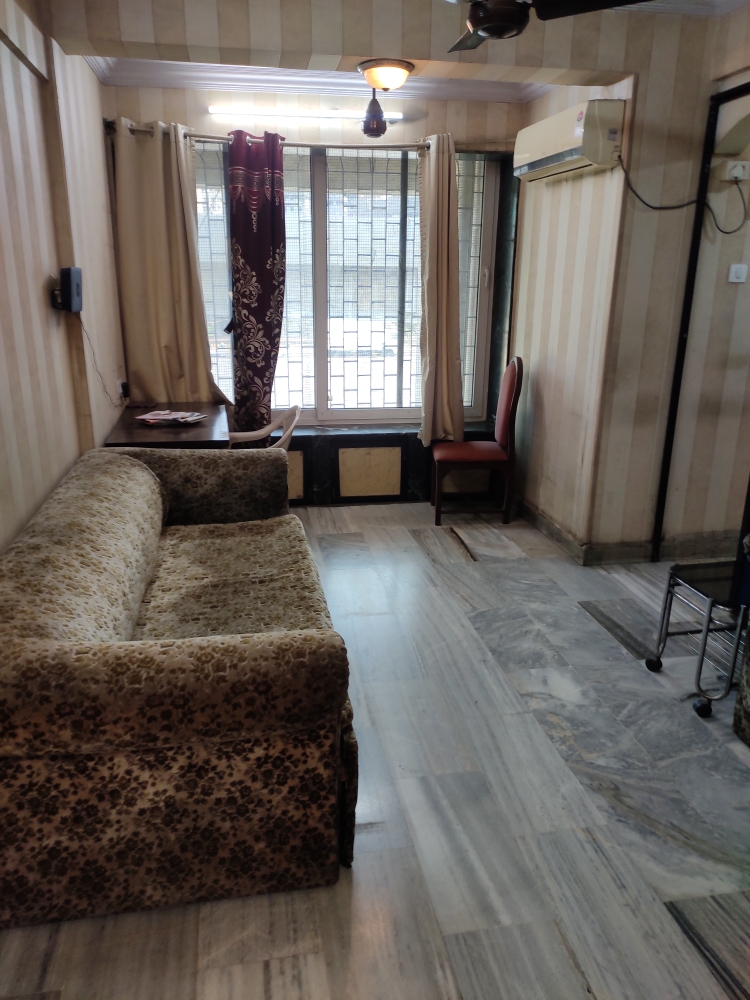 Rental 2 Bedroom 650 Sq.Ft. Apartment in Rashmi Complex Teen Hath Naka