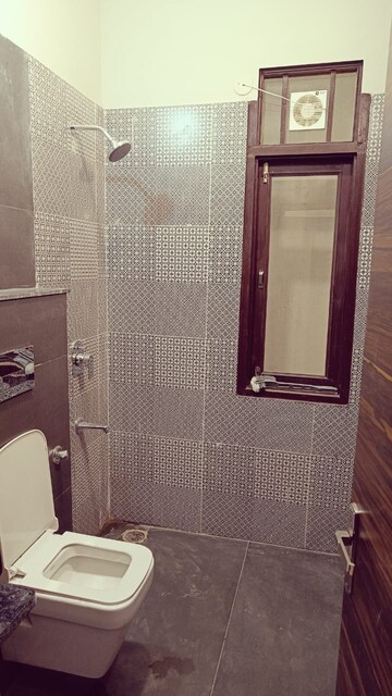 Bathroom in 3 BHK Villa at Patrakar Colony – for Rent