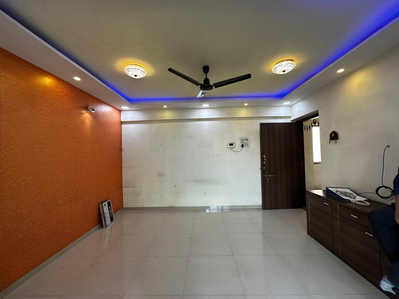 1 BHK Apartment For Rent in Near Sapphire Hospital