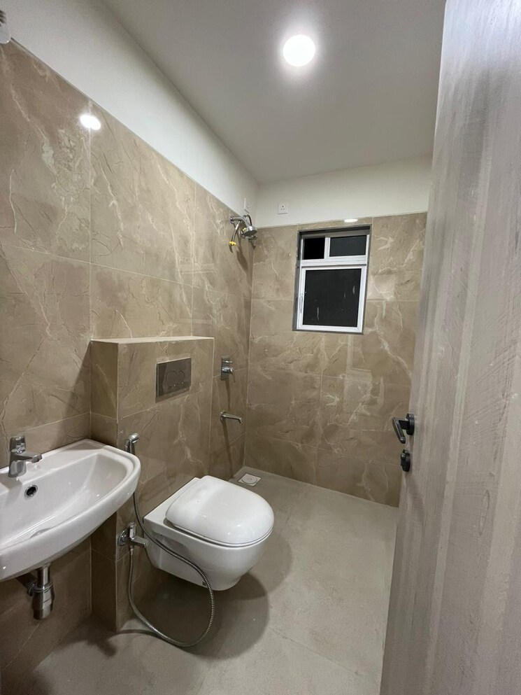 Bathroom, advait-eternal 1 Bedroom 385 Sq.Ft. Apartment In Kurla East Mumbai 6582733
