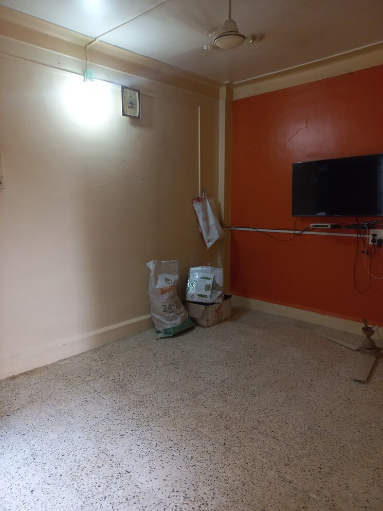 Living Room, sai-sadan-apartment-dhankawadi 1 Bedroom 550 Sq.Ft. Apartment In Dhankawadi Pune 6582717